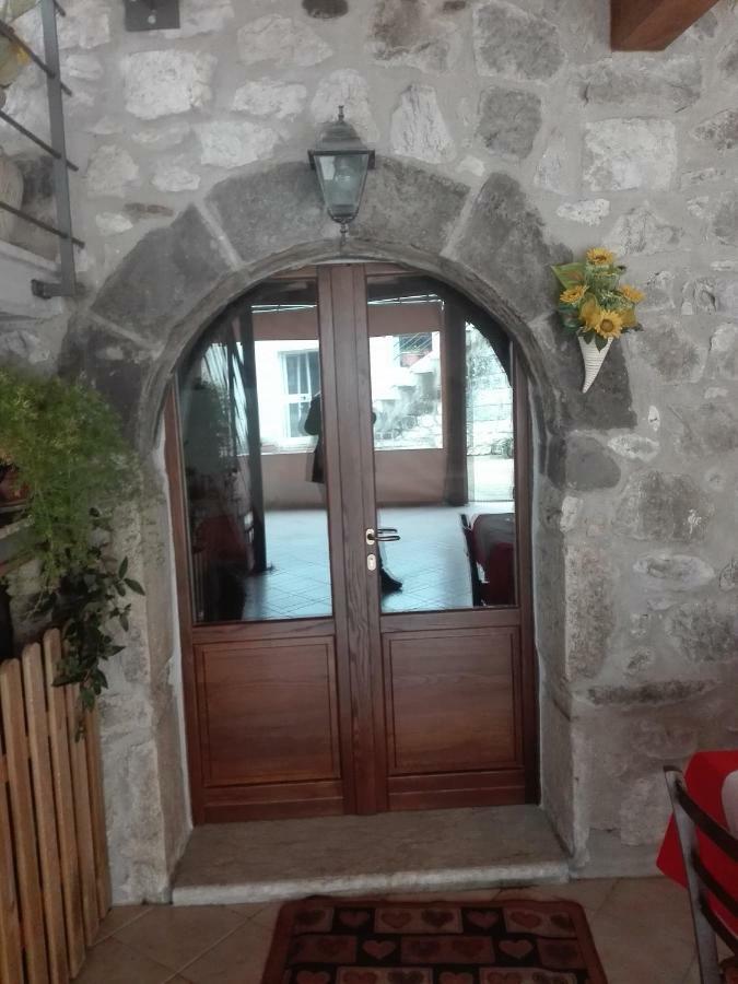 Вилла Borgo Degli Amici Faicchio Экстерьер фото
