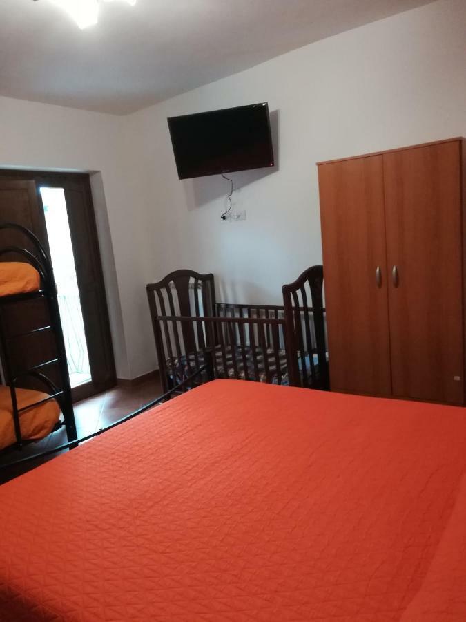 Вилла Borgo Degli Amici Faicchio Экстерьер фото